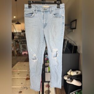 Levi’s Trendy Light Blue Women's Skinny Jeans